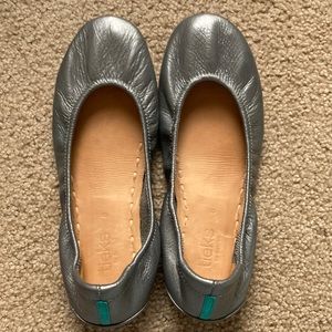 Metallic Pewter Tieks with carrying bag and original packaging. Worn once